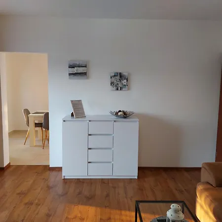 Apartamento In Barbat Mit Grosser Terrasse By Interhome