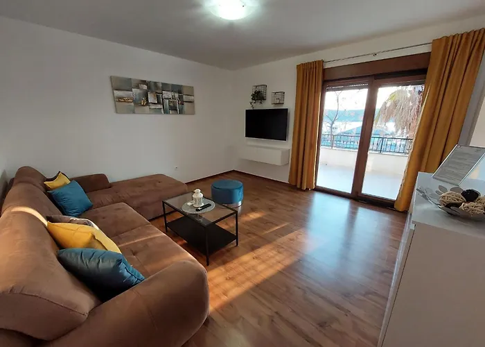 In Barbat Mit Grosser Terrasse By Interhome * Barbat na Rabu